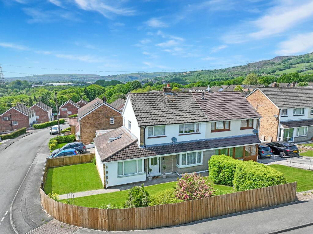 Property Information Report 33 St. Davids Drive